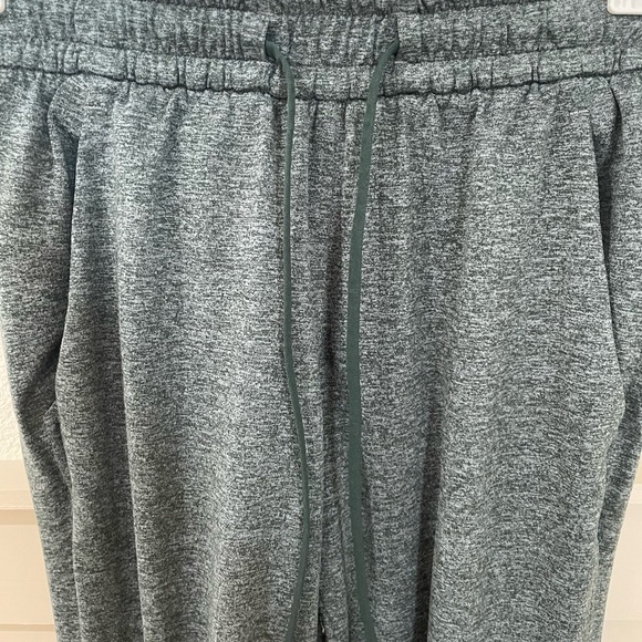 Lululemon Women’s Soft Jersey Classic Fit Mid Rise Green Jogger Size 0 - Picture 4 of 11